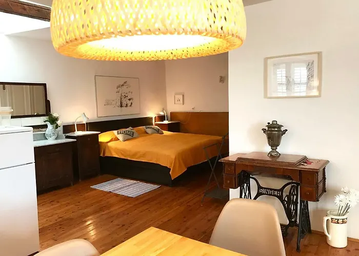 Doklestic Apartment *
