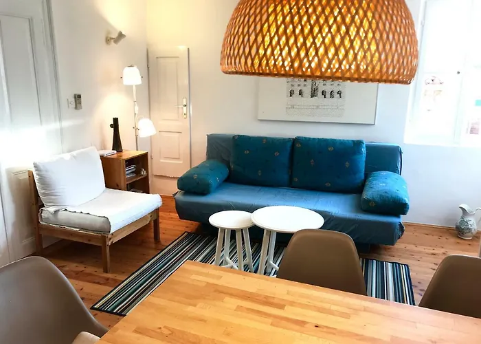 Apartament Doklestic